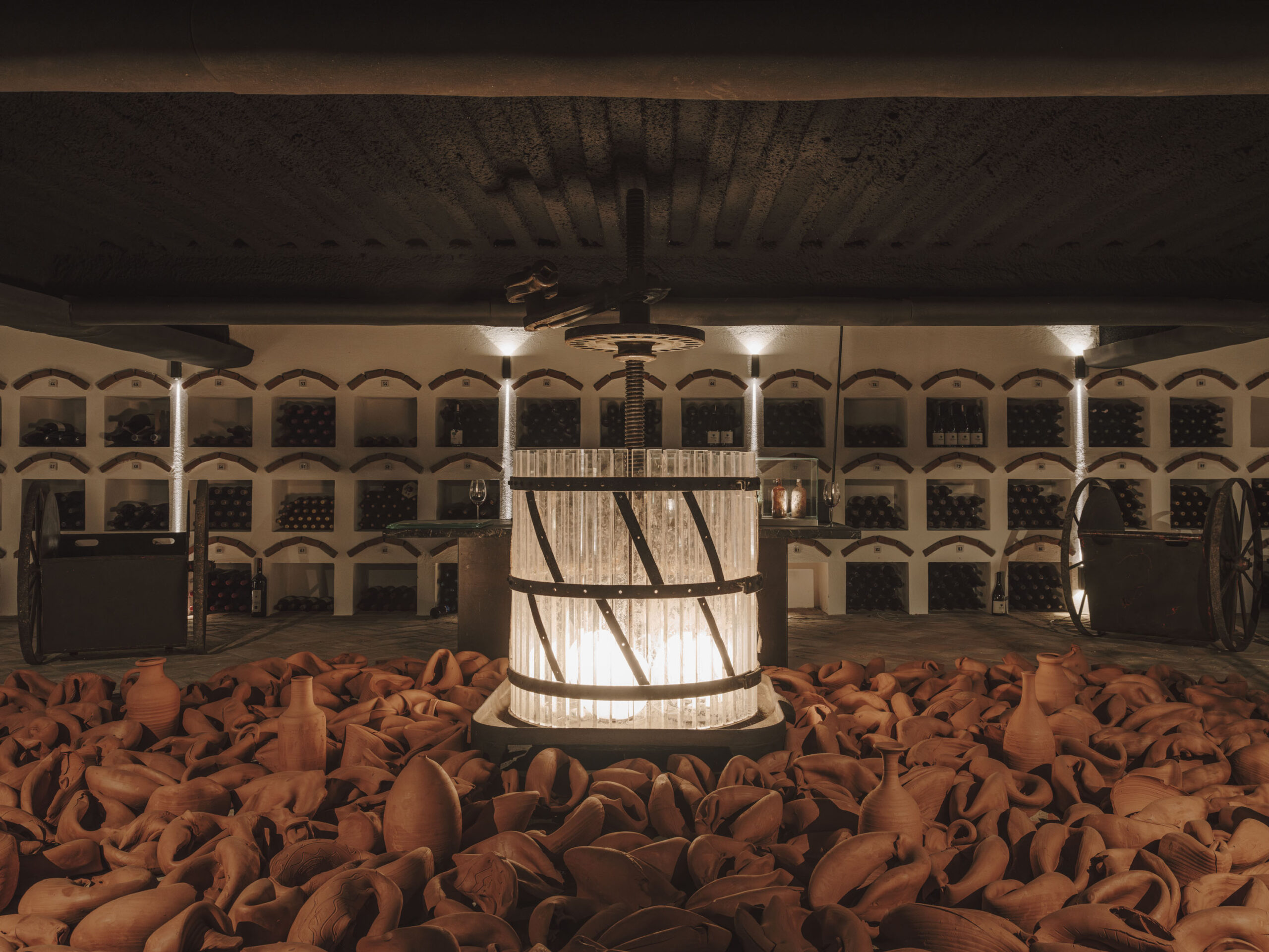 Biblioteca del vino de Otazu-2